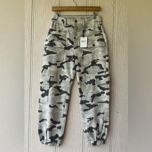 OAT NEW YORK Camo Utility Jogger